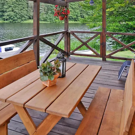 Дом отдыха By Rosnowskie With Boat, Cleaning Included
